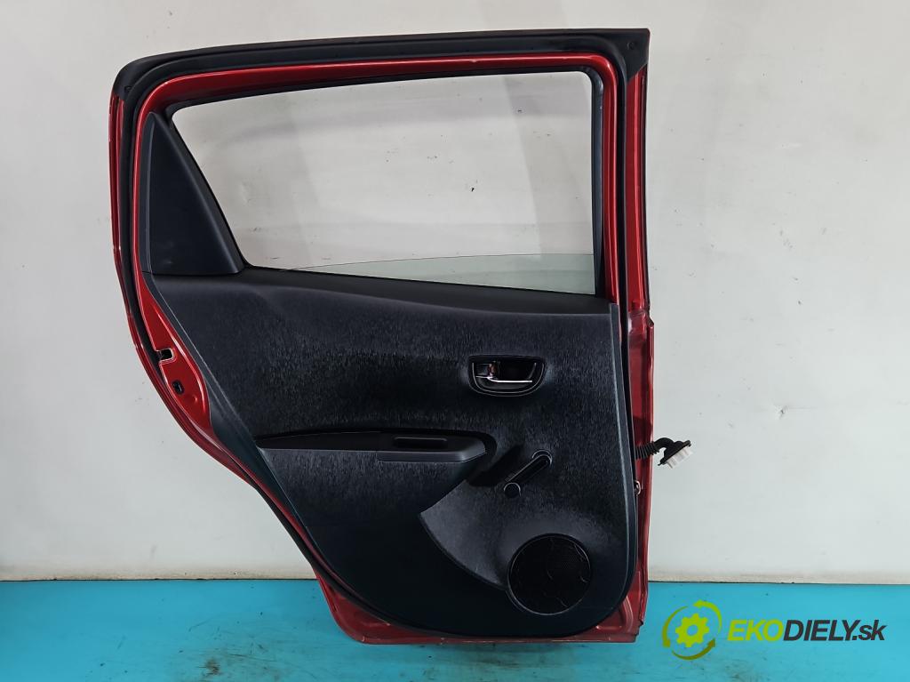 Toyota Yaris III 2011-2020 1.3 vvti 99 hp manual 73 kW 1329 cm3 5- dveře zadní levé  (Klika dveří ostatní)