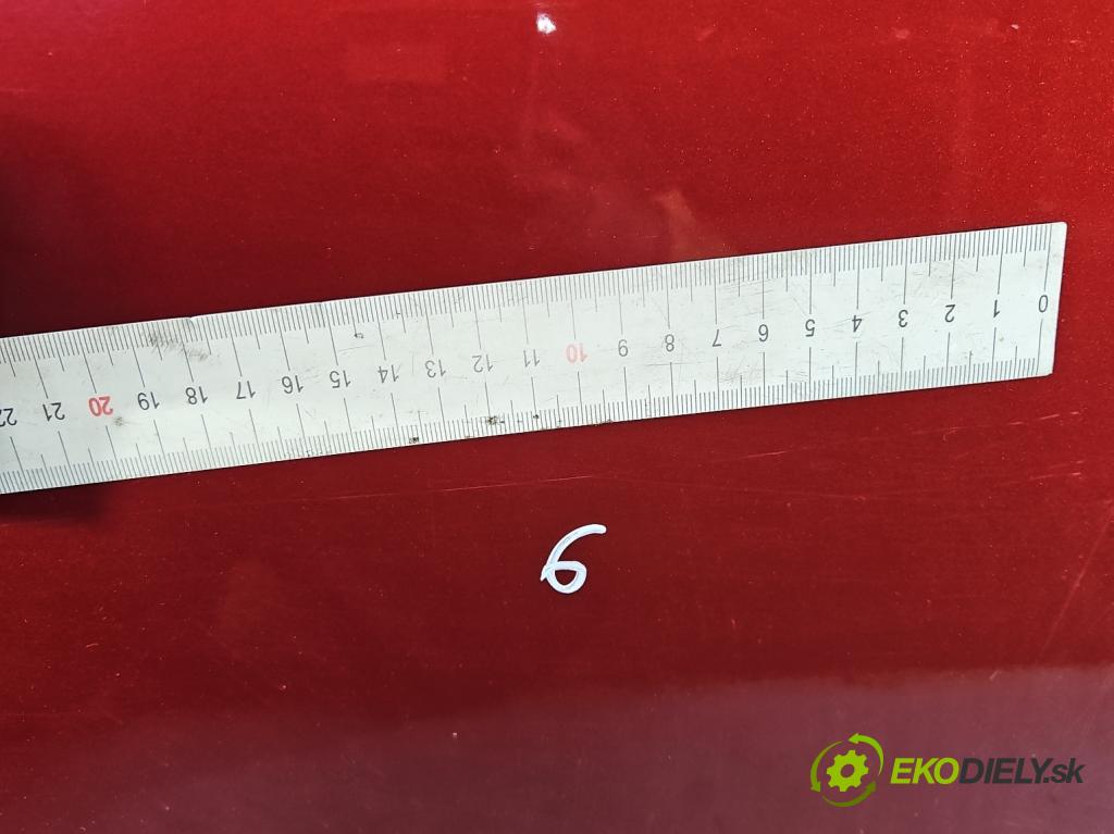 Toyota Yaris III 2011-2020 1.3 vvti 99 hp manual 73 kW 1329 cm3 5- dveře zadní pravé  (Klika dveří ostatní)