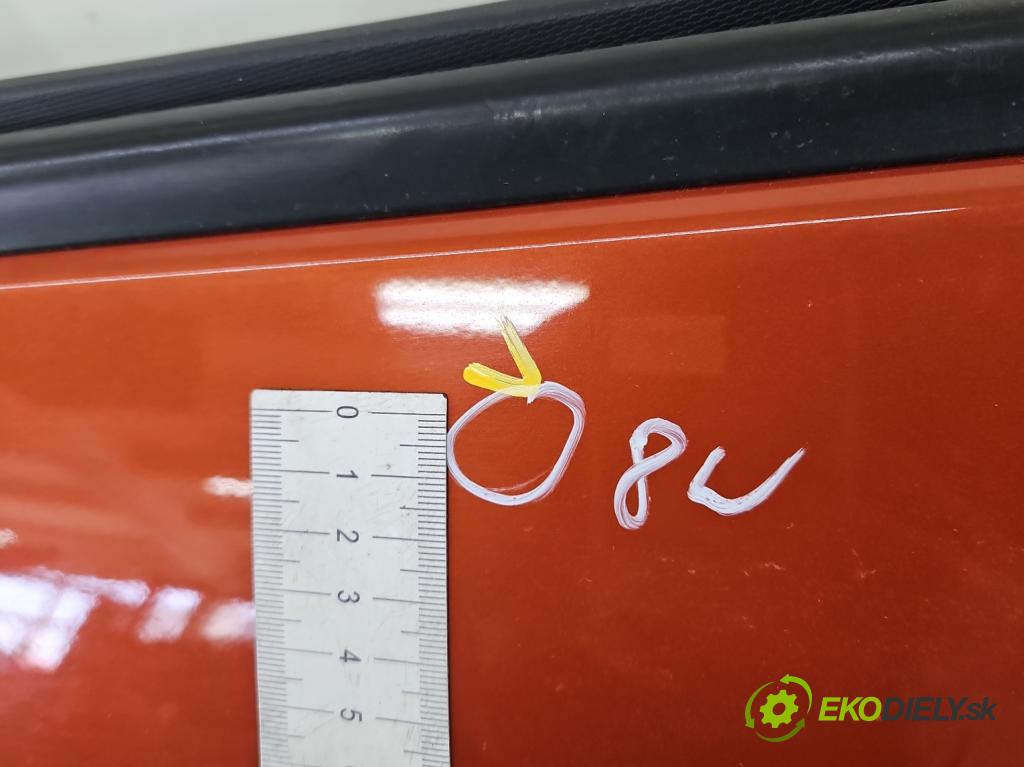 Renault Captur I 2013-2019 0.9 Tce 90 hp manual 66 kW 898 cm3 5- dveře zadní levé  (Klika dveří ostatní)