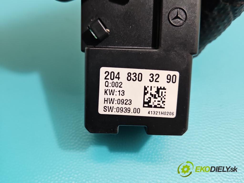Mercedes CLS II C218 2010-2018 4.7 V8 (278922) 408KM automatic 300 kW 4663 cm3 4- panel kúrenia 2048303290