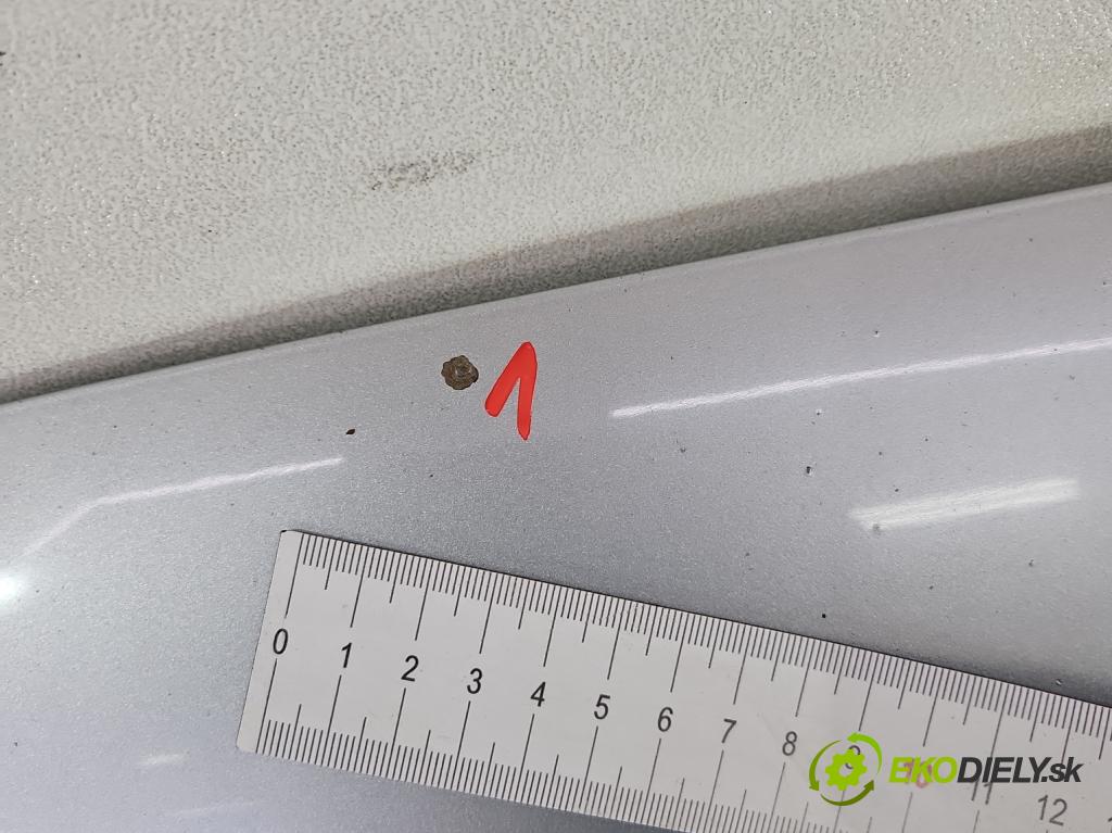 Skoda Citigo 2011-2019 1.0 MPI 75 HP manual 55 kW 999 cm3 3- kapota predná