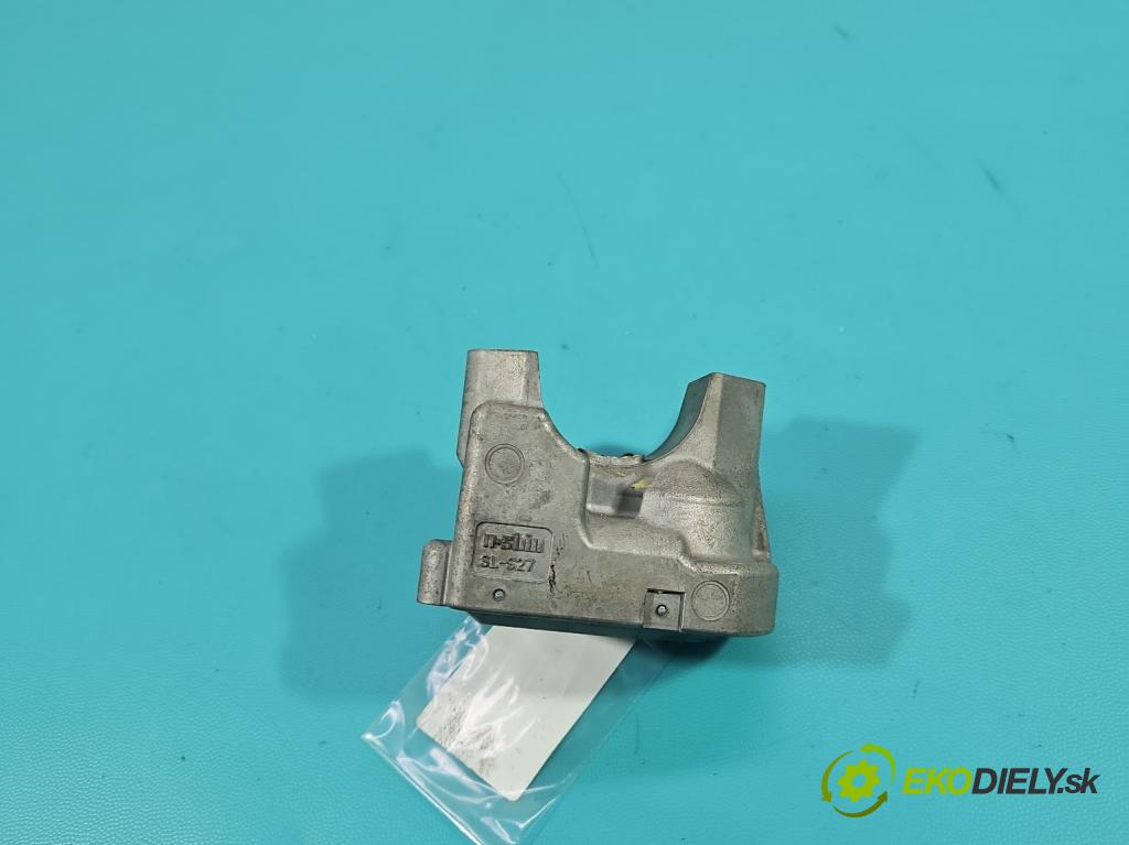 Suzuki Vitara II 2015- 1.4 T 129 HP automatic 95 kW 1373 cm3 5- Blokáda: řízení: SL-S27 (Riadenie ostatné)