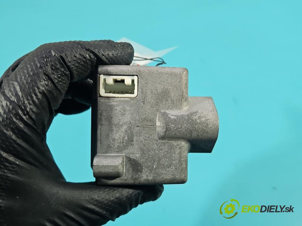 Suzuki Vitara II 2015- 1.4 T 129 HP automatic 95 kW 1373 cm3 5- Blokáda: řízení: SL-S27 (Riadenie ostatné)