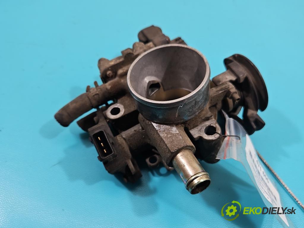 Toyota Corolla E11 1997-2002 1.4 vvti 97KM manual 71 kW 1398 cm3 3- klapka 2270-22050 (Škrtiaca klapka)