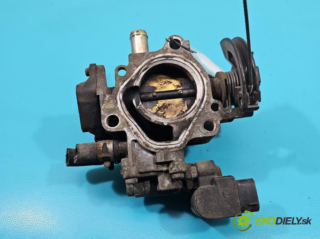 Toyota Corolla E11 1997-2002 1.4 vvti 97KM manual 71 kW 1398 cm3 3- klapka 2270-22050 (Škrtiaca klapka)