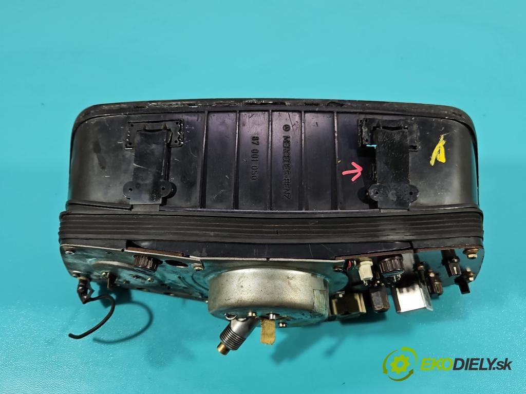 Mercedes 123 2.0d 60 HP manual 44 kW 1988 cm3 4- prístrojovka/ budíky  (Prístrojová doska)