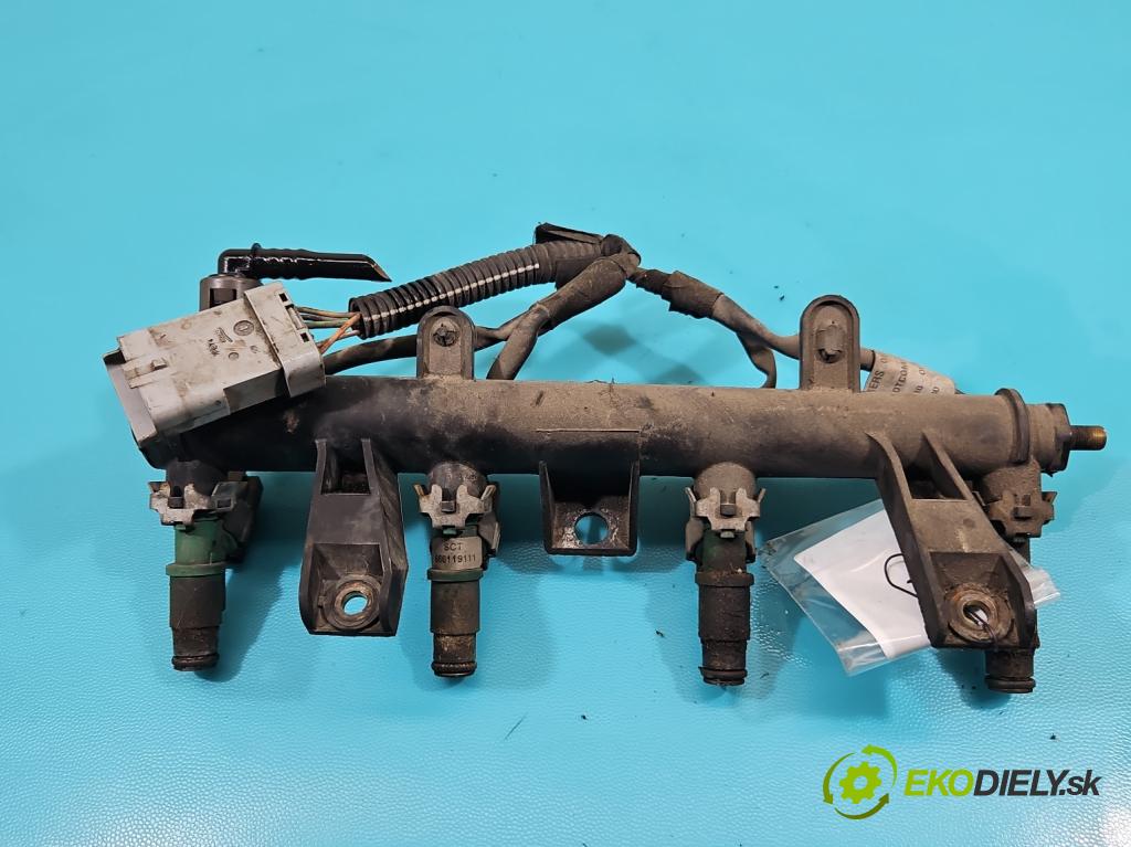 Citroen C3 I 2002-2009 1.4 8V 73 HP manual 54 kW 1360 cm3 5- vstrek 01F023 (Vstrekovač paliva)