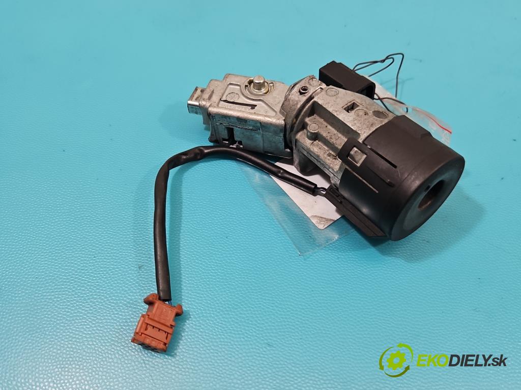 Citroen C3 I 2002-2009 1.4 8V 73 HP manual 54 kW 1360 cm3 5- Spínačka  (Spínacia skrinka)