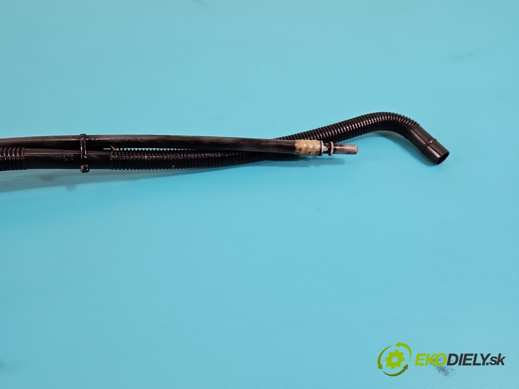 Audi A4 B7 2004-2008 2.0 tdi 170 HP manual 125 kW 1968 cm3 5- snímač úroveň: palivo 8E0201317R (Snímač)