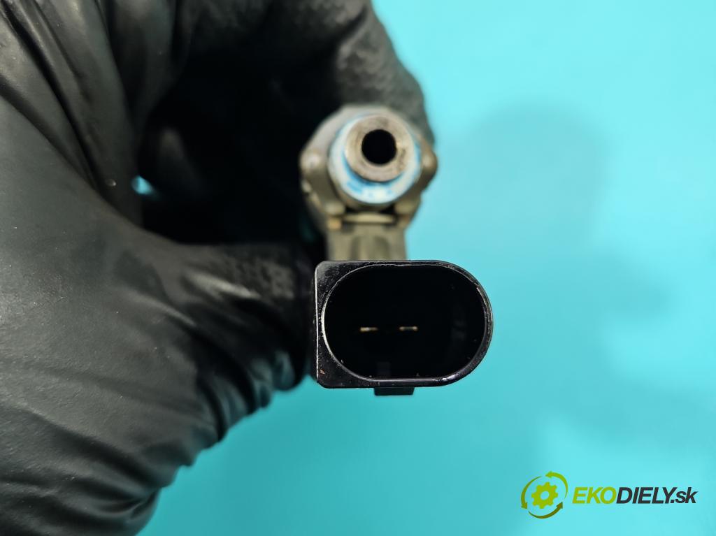 Vw Golf VI 2008-2013 1.4 TSI 122 HP manual 90 kW 1390 cm3 5- vstrek 03C906036F (Vstrekovač paliva)