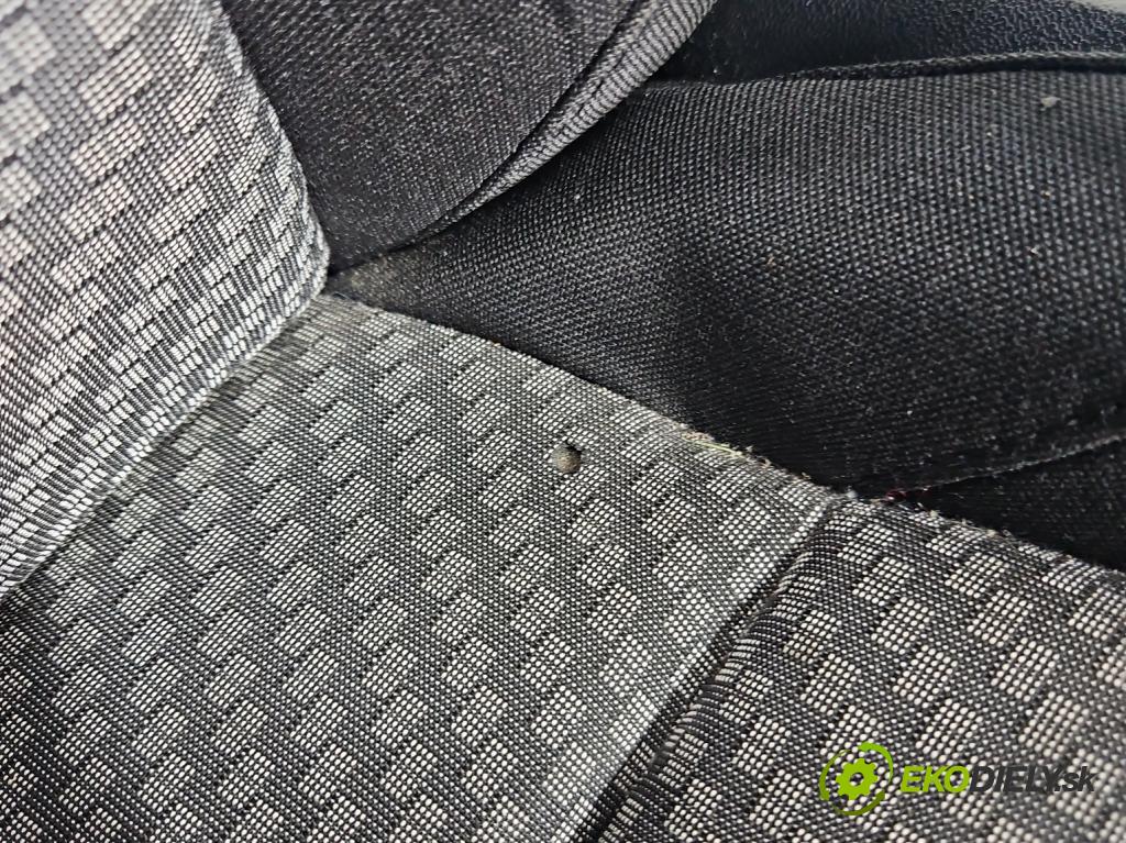 Seat Leon II 2005-2012 1.6 SR 102 HP manual 75 kW 1595 cm3 5- Sedačka ľavý  (Sedadlo)