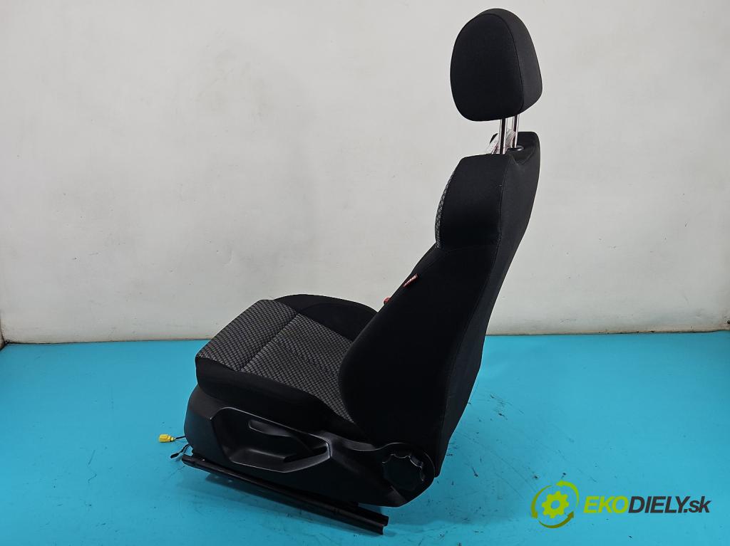 Seat Leon II 2005-2012 1.6 SR 102 HP manual 75 kW 1595 cm3 5- Sedačka ľavý  (Sedadlo)