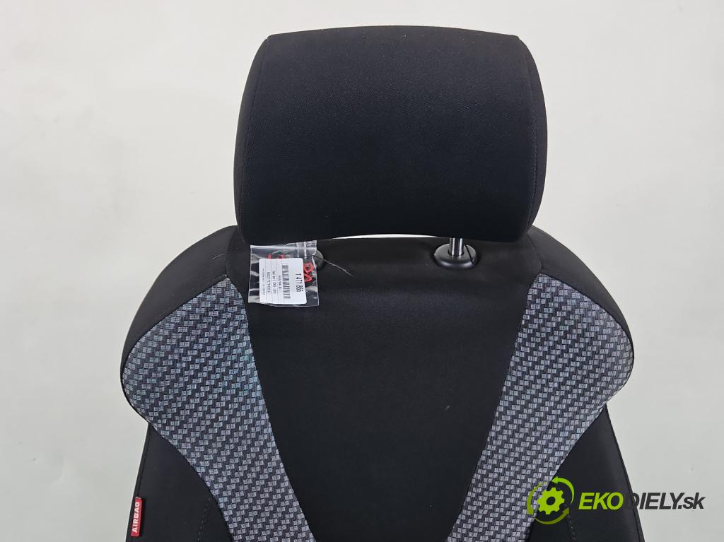 Seat Leon II 2005-2012 1.6 SR 102 HP manual 75 kW 1595 cm3 5- Sedačka pravý  (Sedadlo)