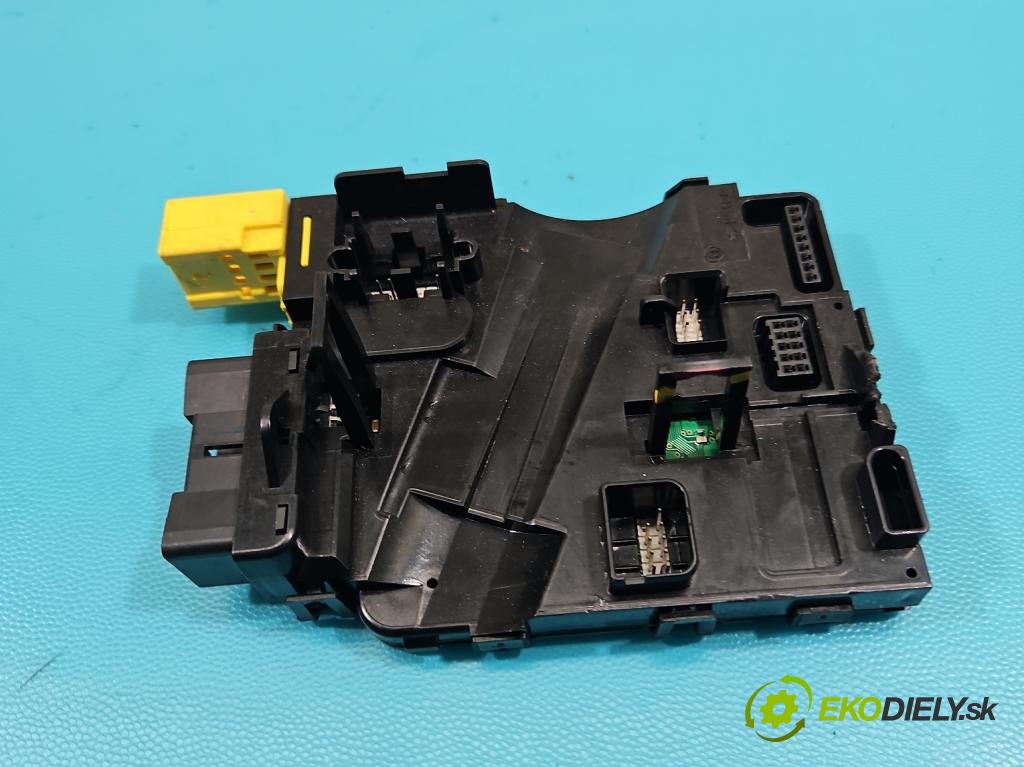 Vw Tiguan I 2007-2016 1.4 TSI 150 HP manual 110 kW 1390 cm3 5- riadiaca jednotka ostatné 1K0953549