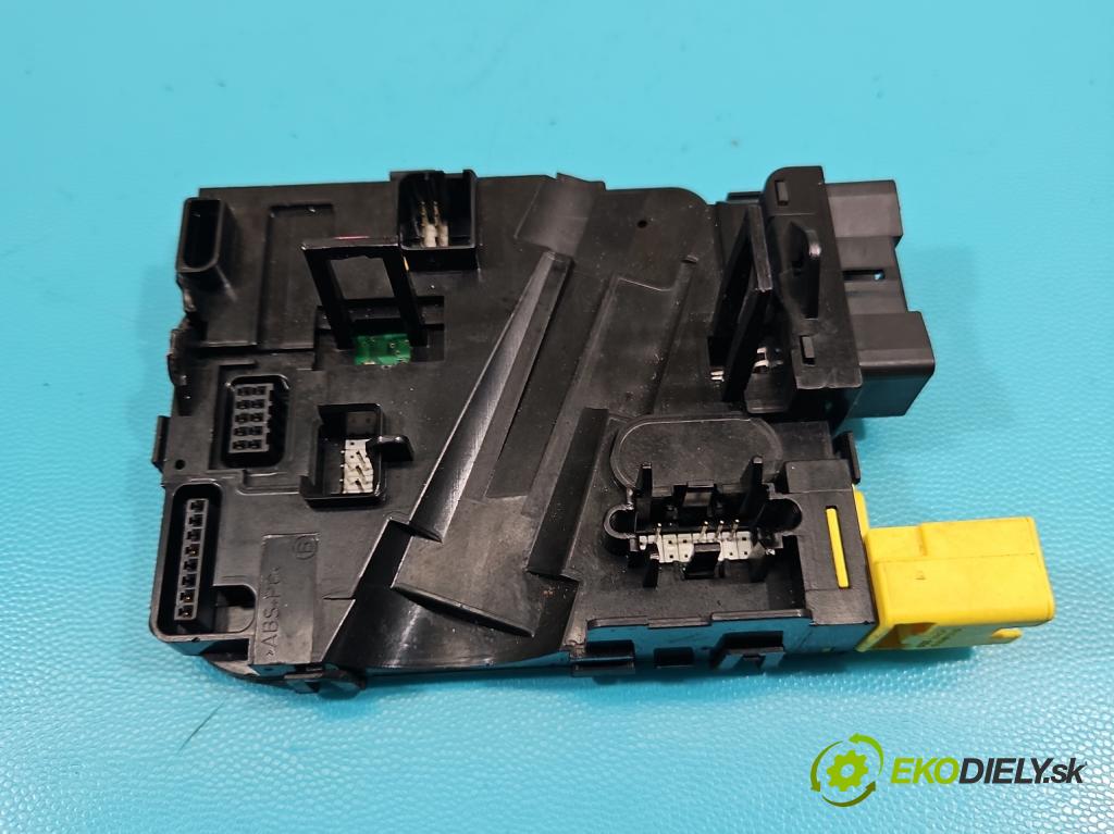 Vw Tiguan I 2007-2016 1.4 TSI 150 HP manual 110 kW 1390 cm3 5- riadiaca jednotka ostatné 1K0953549