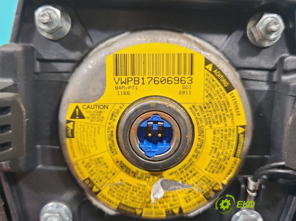 Citroen C4 II 2010-2017 1.6 16V 120 HP manual 88 kW 1598 cm3 5- airbag vzduch: Řidiči: 96871568ZD (Airbag)
