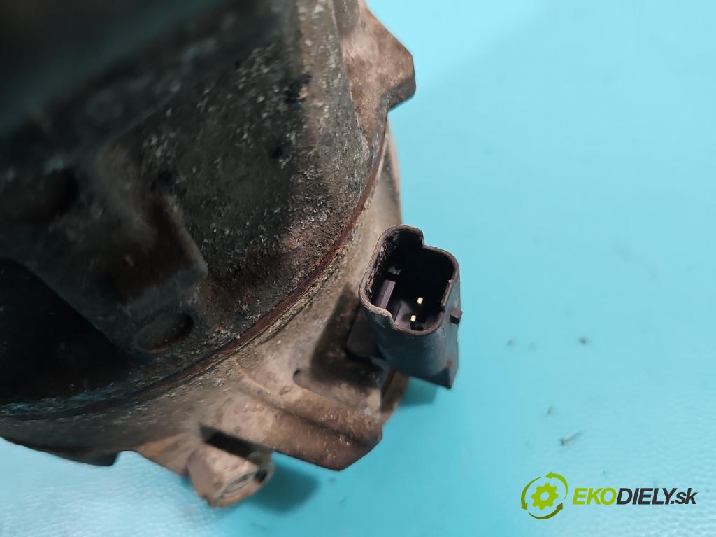 Citroen C4 II 2010-2017 1.6 16V 120 HP manual 88 kW 1598 cm3 5- Kompresor: klimatizácie 447150-3250 (Kompresor klimatizácie)