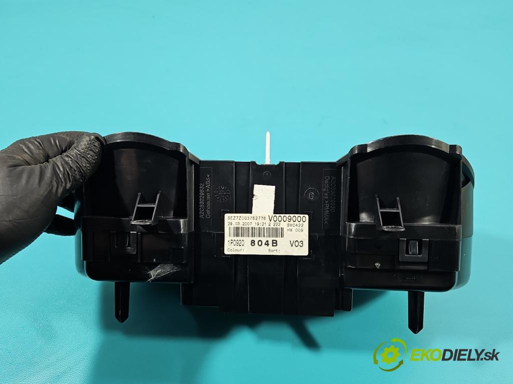 Seat Leon II 2005-2012 1.6 SR 102 HP manual 75 kW 1595 cm3 5- prístrojovka/ budíky 1P0920804B (Prístrojová doska)