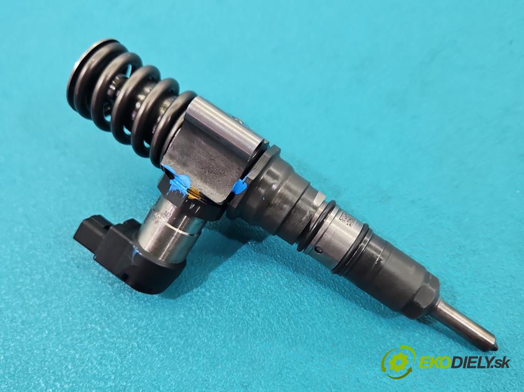 Audi A4 B7 2004-2008 2.0 tdi 170 HP manual 125 kW 1968 cm3 5- vstrekovacie čerpadlo 03G130073T (Vstrekovač paliva)