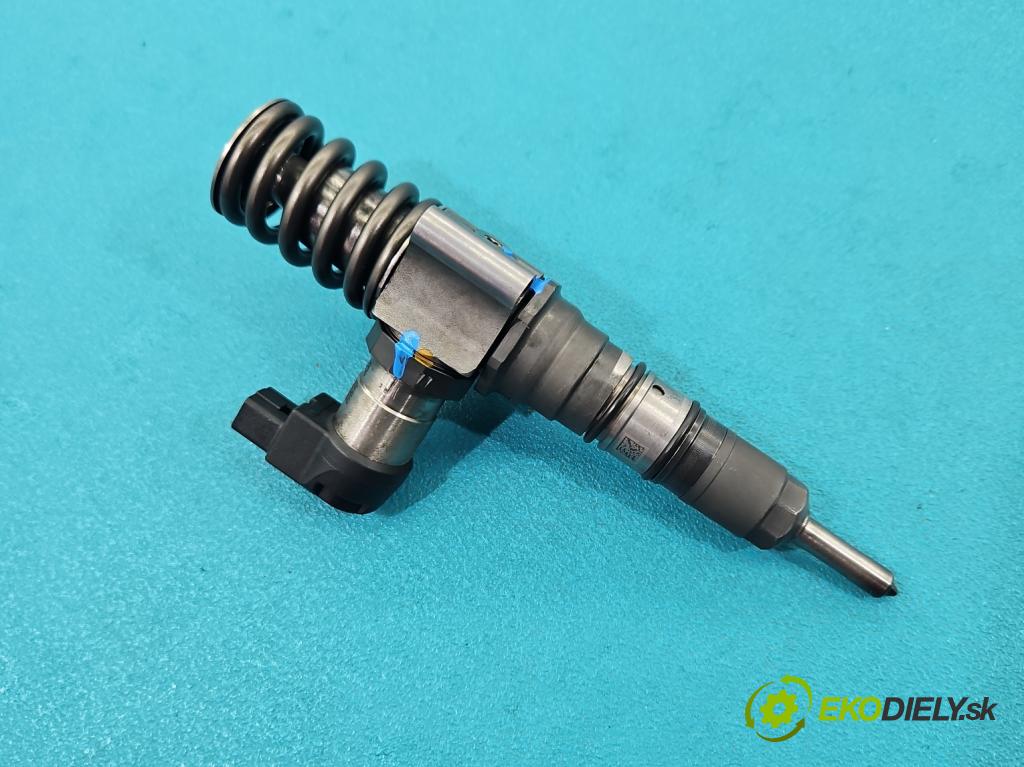 Audi A4 B7 2004-2008 2.0 tdi 170 HP manual 125 kW 1968 cm3 5- vstrekovacie čerpadlo 03G130073T (Vstrekovač paliva)