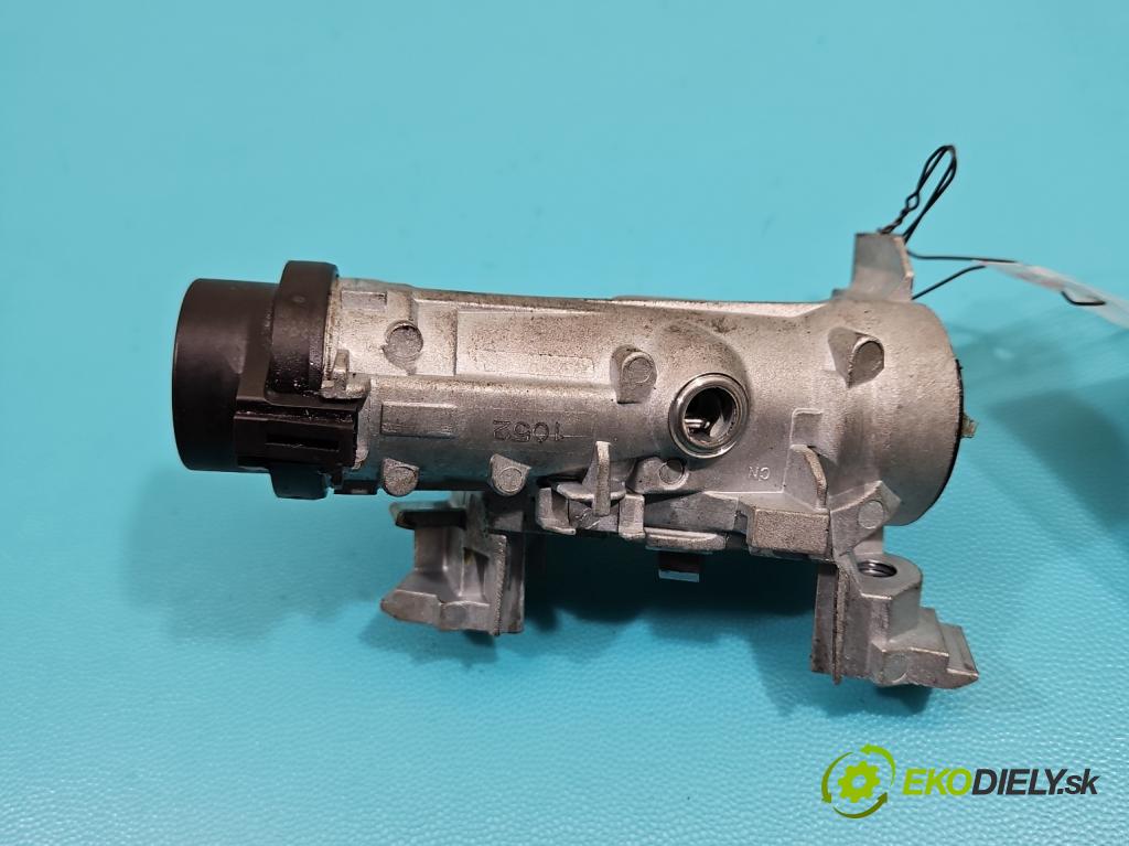 Seat Leon II 2005-2012 1.6 SR 102 HP manual 75 kW 1595 cm3 5- Spínačka 1K0905865 (Spínacia skrinka)