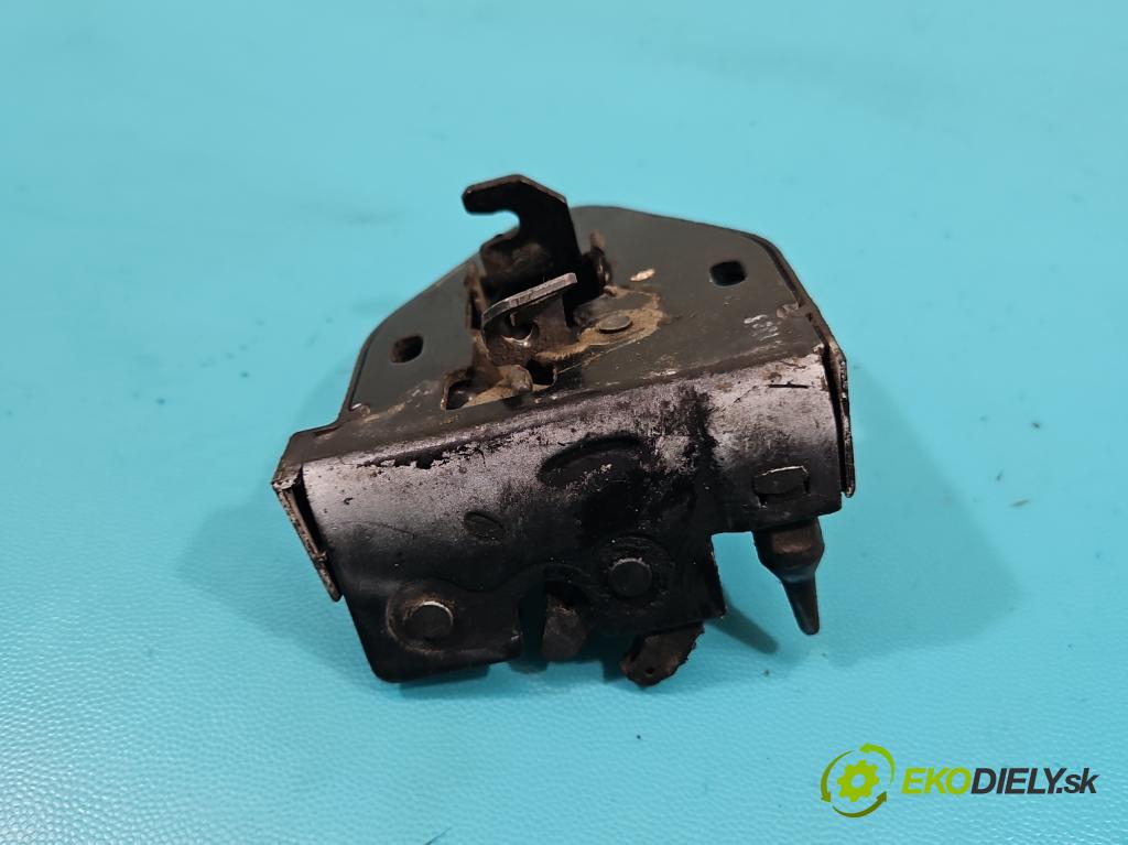 Renault Trafic II 2001-2014 1.9 dci 101 HP manual 74 kW 1870 cm3 5- zámok zadné pravý 8200006253D