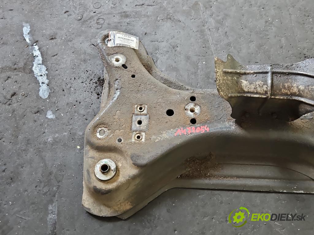 Renault Trafic II 2001-2014 1.9 dci 101 HP manual 74 kW 1870 cm3 5- výstuha motora