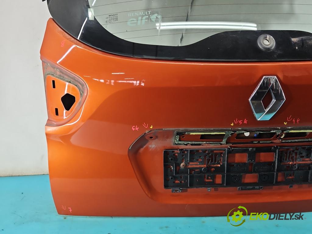 Renault Captur I 2013-2019 0.9 Tce 90 HP manual 66 kW 898 cm3 5- zadna kufor  (Kapota zadná (kufor))
