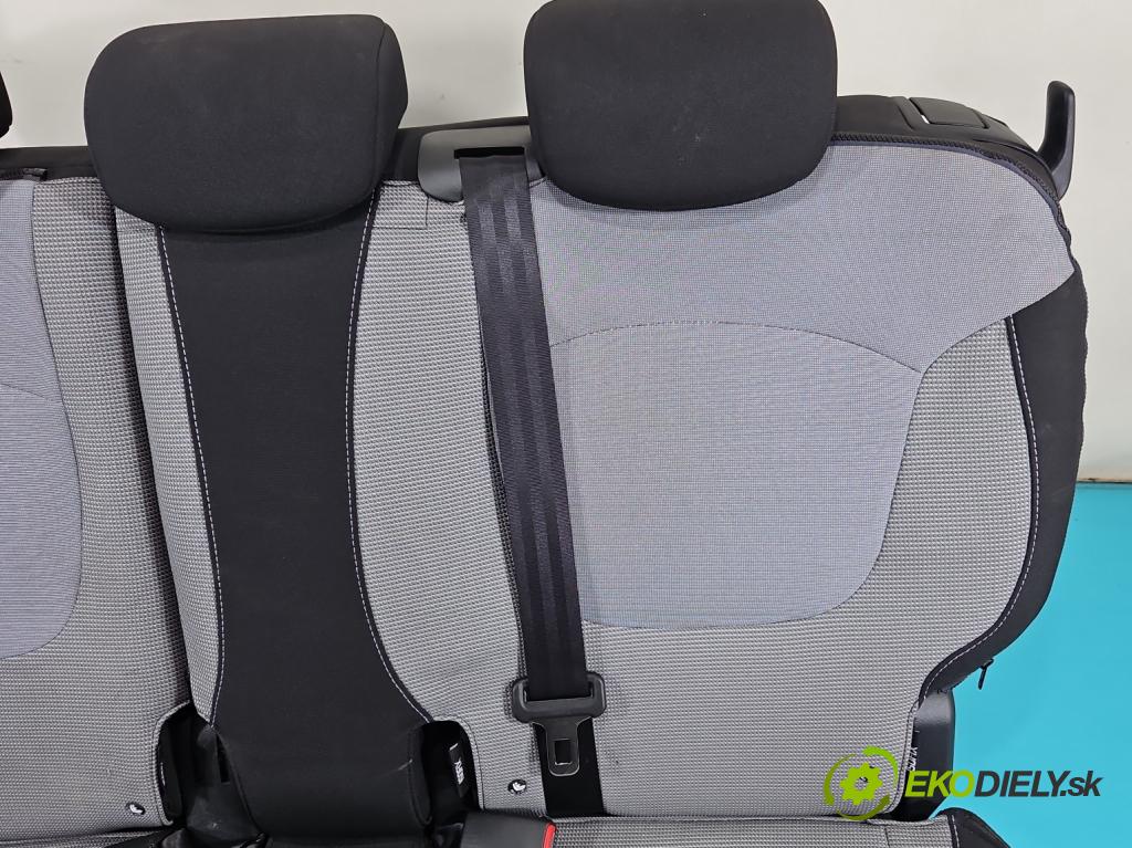 Renault Captur I 2013-2019 0.9 Tce 90 HP manual 66 kW 898 cm3 5- Pohovka: zadné  (Sedadlo)
