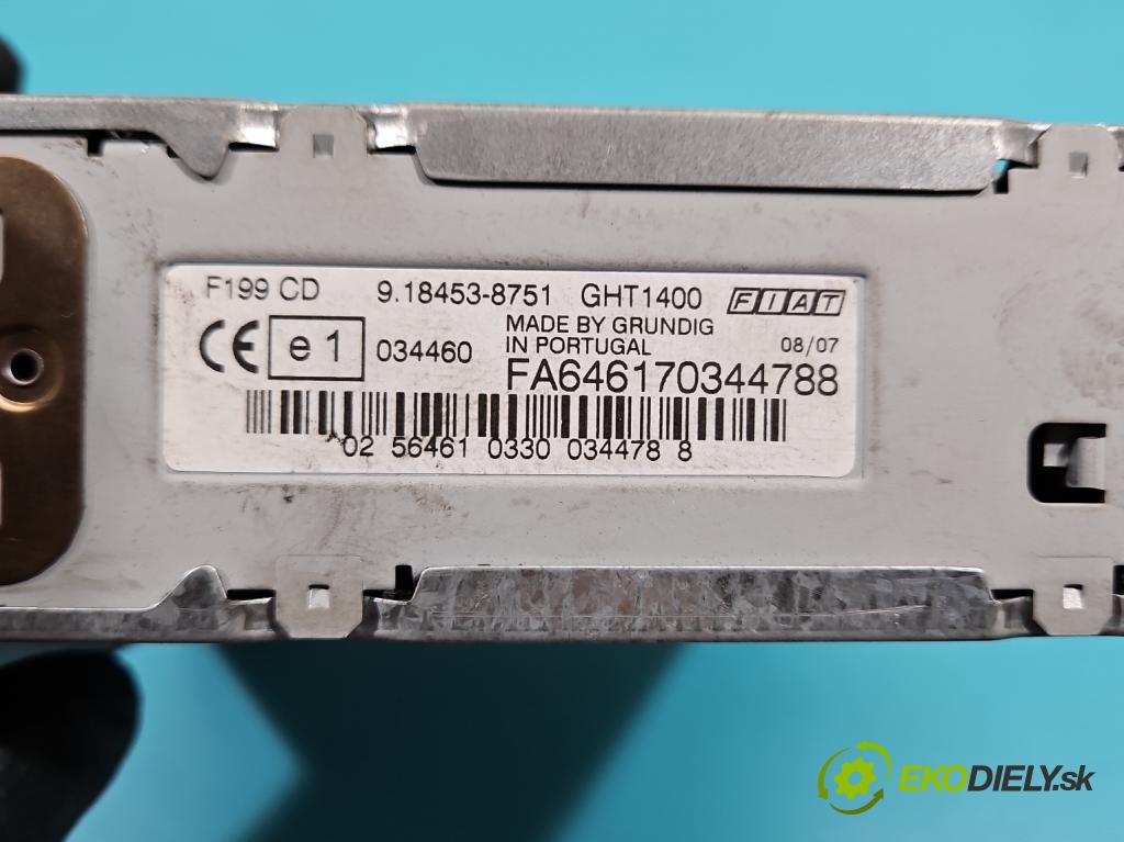 Fiat Punto Grande 1,3.0 jtd 75 HP manual 55 kW 1248 cm3 3- Radio originál 735446970