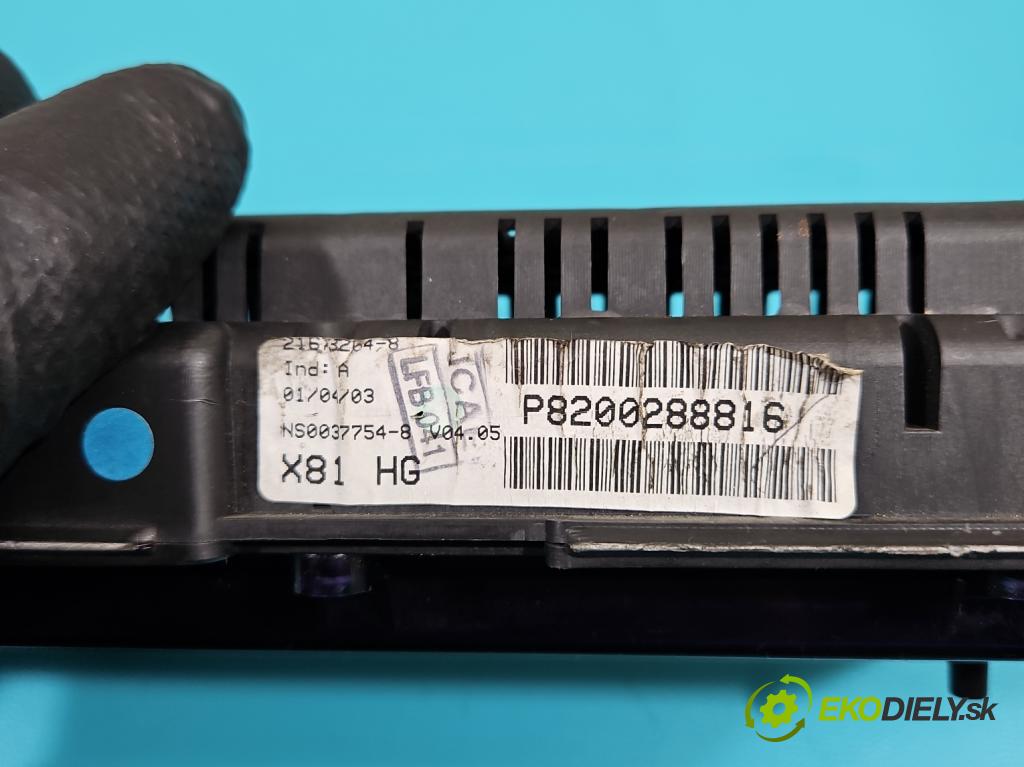 Renault Espace IV 2003-2014 2.0 T 163 HP manual 120 kW 1998 cm3 5- prístrojovka/ budíky P8200288816 (Prístrojová doska)