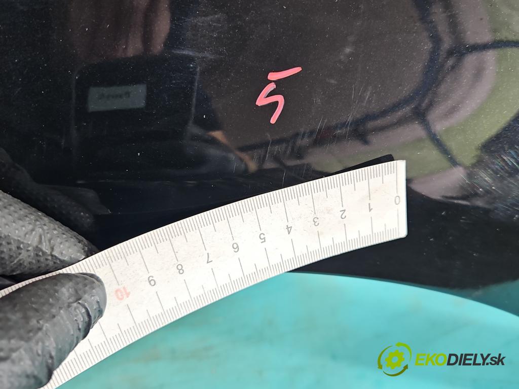 Seat Leon II 2005-2012 1.6 SR 102 hp manual 75 kW 1595 cm3 5- blatnik přední levý  (Levý přední blatník)