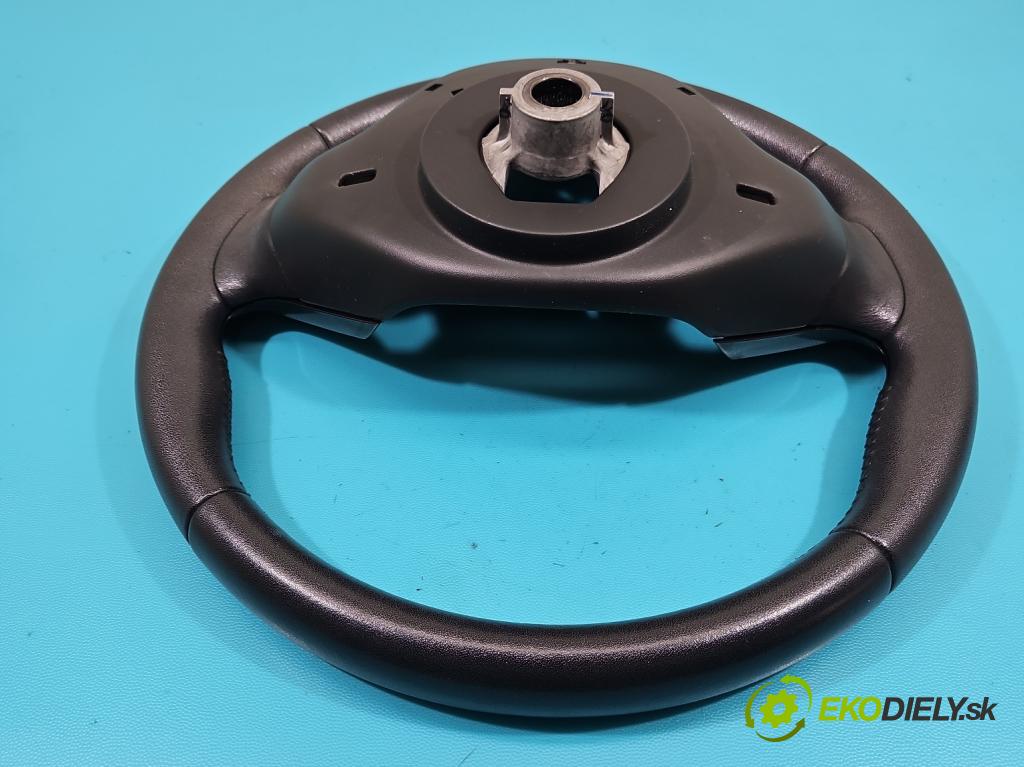 Renault Captur I 2013-2019 0.9 Tce 90 HP manual 66 kW 898 cm3 5- volant  (Volant)