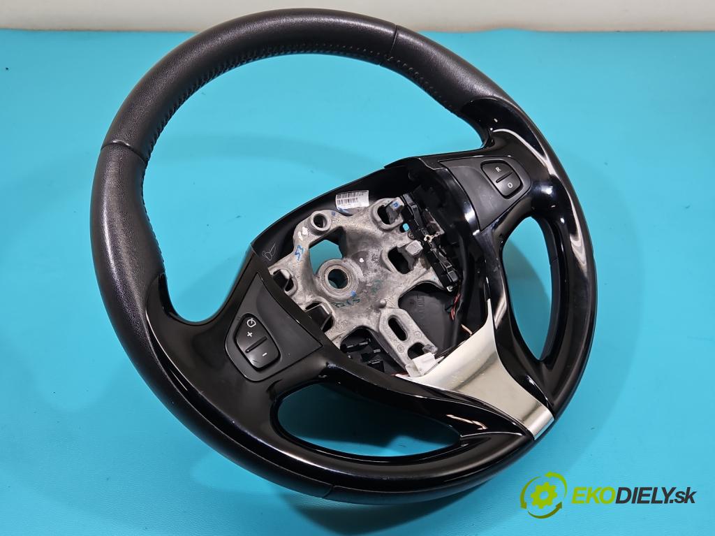 Renault Captur I 2013-2019 0.9 Tce 90 HP manual 66 kW 898 cm3 5- volant  (Volant)