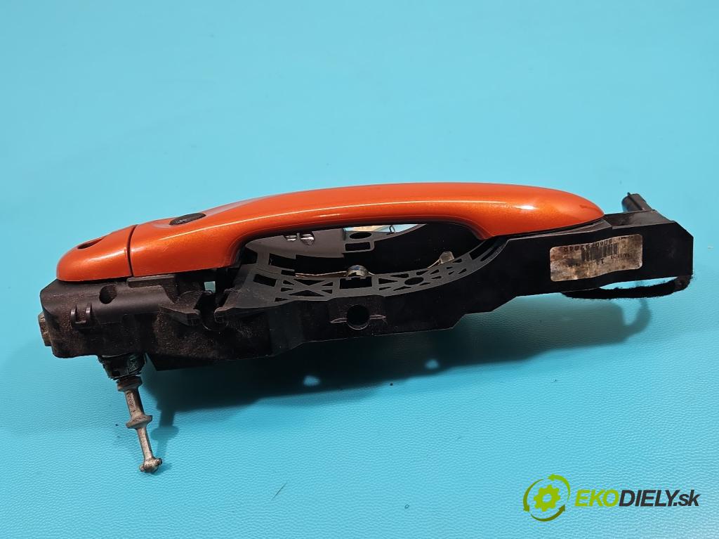 Renault Captur I 2013-2019 0.9 Tce 90 HP manual 66 kW 898 cm3 5- rukoväť predné ľavé mimo: 806079784R (Kľučka dverí vonkajšia predná ľavá)