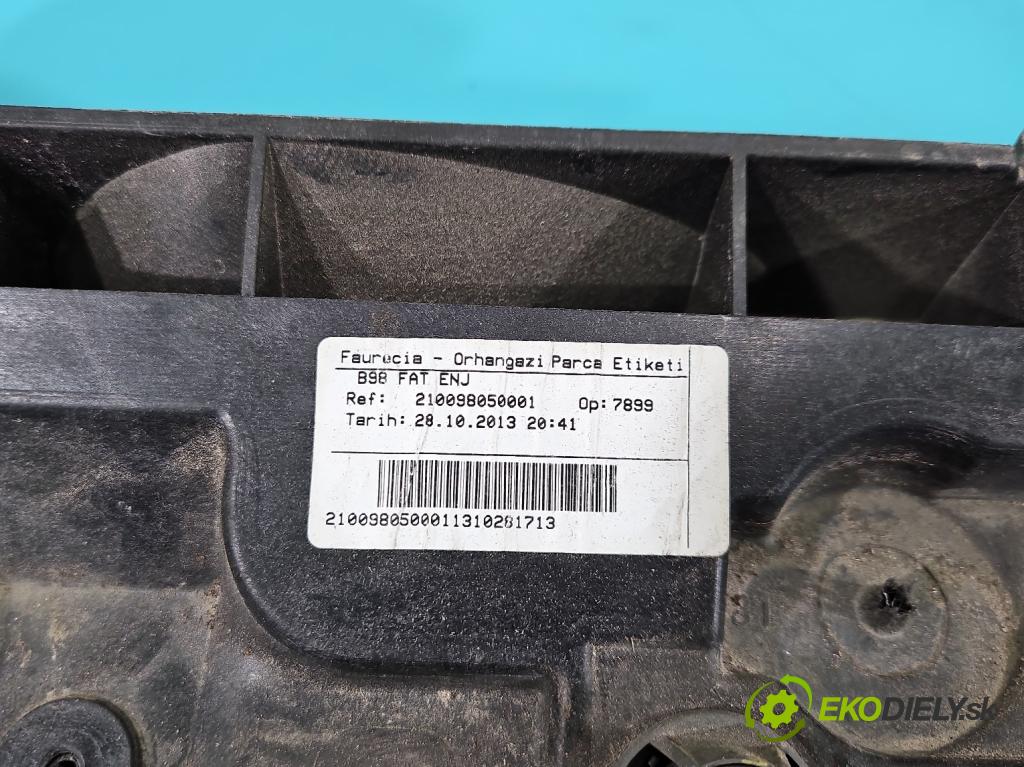 Renault Captur I 2013-2019 0.9 Tce 90 hp manual 66 kW 898 cm3 5- stěna přední 625003860R (Výztuhy přední)