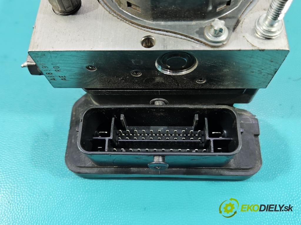 Renault Captur I 2013-2019 0.9 Tce 90 HP manual 66 kW 898 cm3 5- čerpadlo abs 0265243683 (Pumpa ABS)