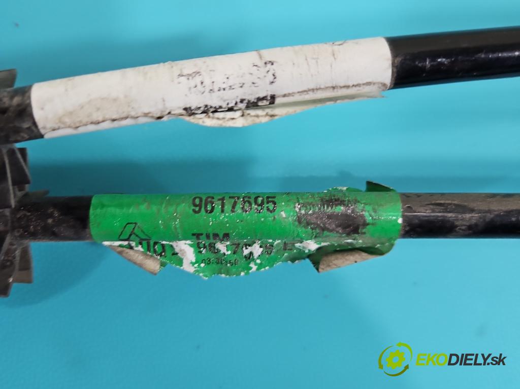 Renault Captur I 2013-2019 0.9 Tce 90 HP manual 66 kW 898 cm3 5- Páka: Změny: stupeň,rýchlosť 9615809 (Rýchlostná páka (kulisa))