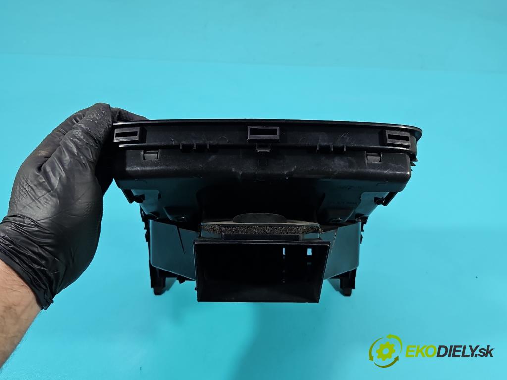 Vw Jetta V 2005-2010 1.9 tdi 105 HP manual 77 kW 1896 cm3 4- Mřížka: kúrenia stredová 1K0819743A (Mriežka kúrenia (fukár))
