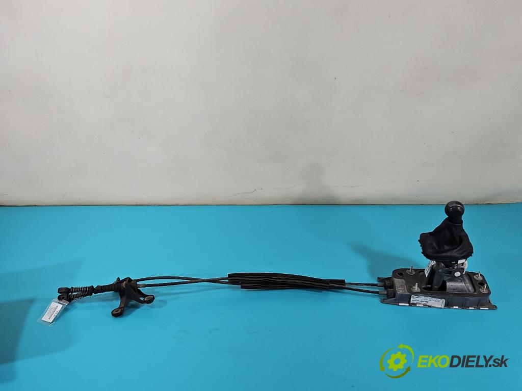 Seat Leon II 2005-2012 1.6 SR 102 hp manual 75 kW 1595 cm3 5- kulisa změny stupňová 1K0711049BL (Řadicí páka (kulisa) )