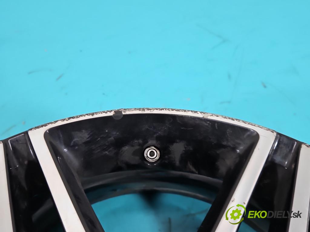 Mercedes CLS II C218 2010-2018 4.7 V8 (278922) 408KM automatic 300 kW 4663 cm3 4- Felga hliník: 19" komplet