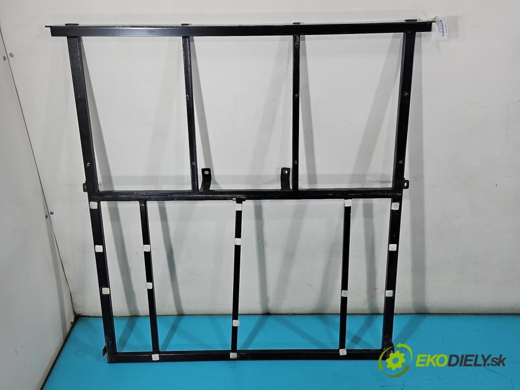 Skoda Citigo 2011-2019 1.0 MPI 75 hp manual 55 kW 999 cm3 3- Stěna: přepážka  (Interiér ostatní)