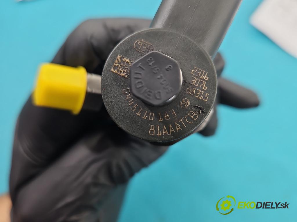 Fiat Punto Grande 1,3.0 jtd 75 HP manual 55 kW 1248 cm3 3- vstrek 0445110183 (Vstrekovač paliva)