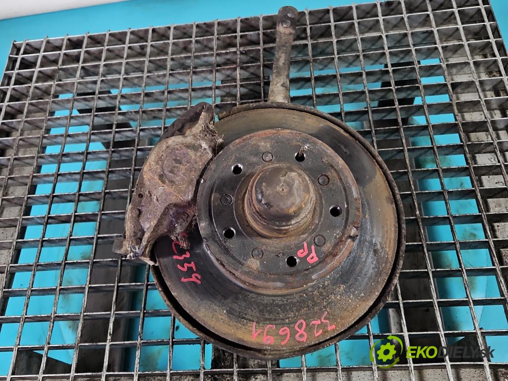 Mercedes 123 2.0d 60 hp manual 44 kW 1988 cm3 4- náboj pravé  (Náboje)