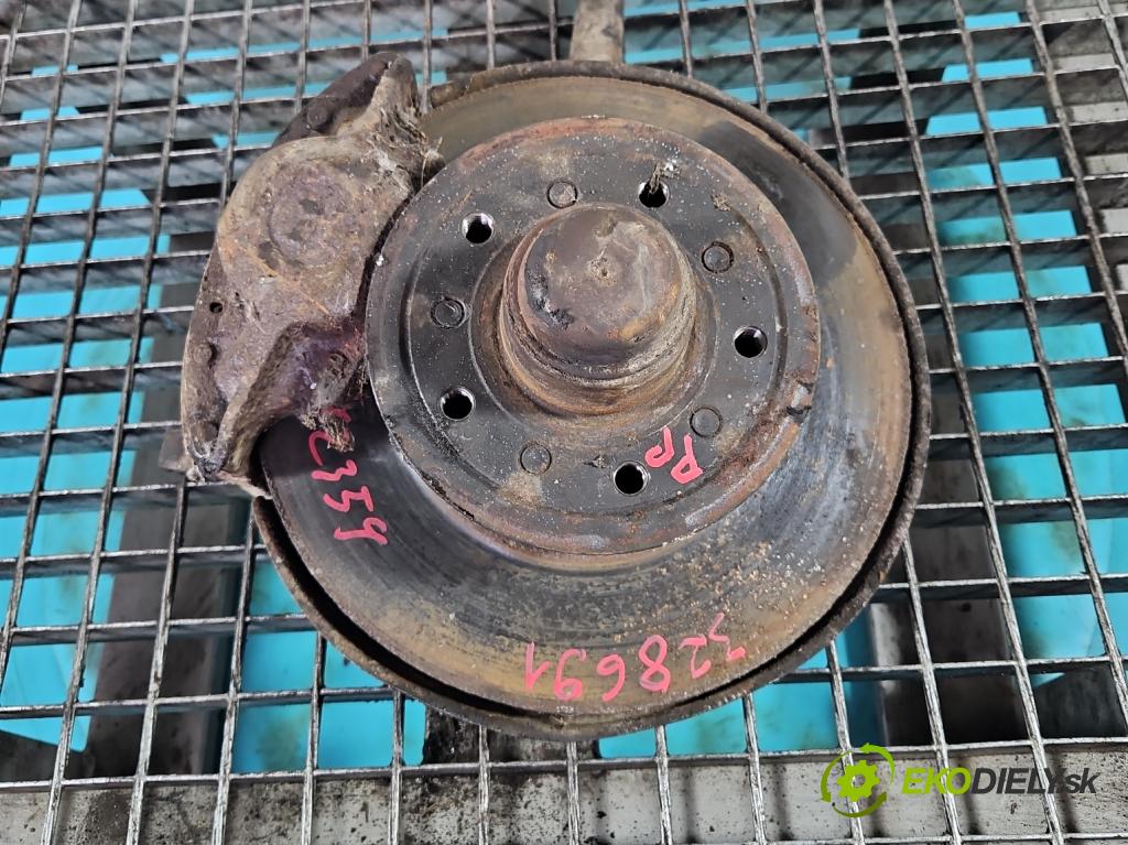 Mercedes 123 2.0d 60 hp manual 44 kW 1988 cm3 4- náboj pravé  (Náboje)