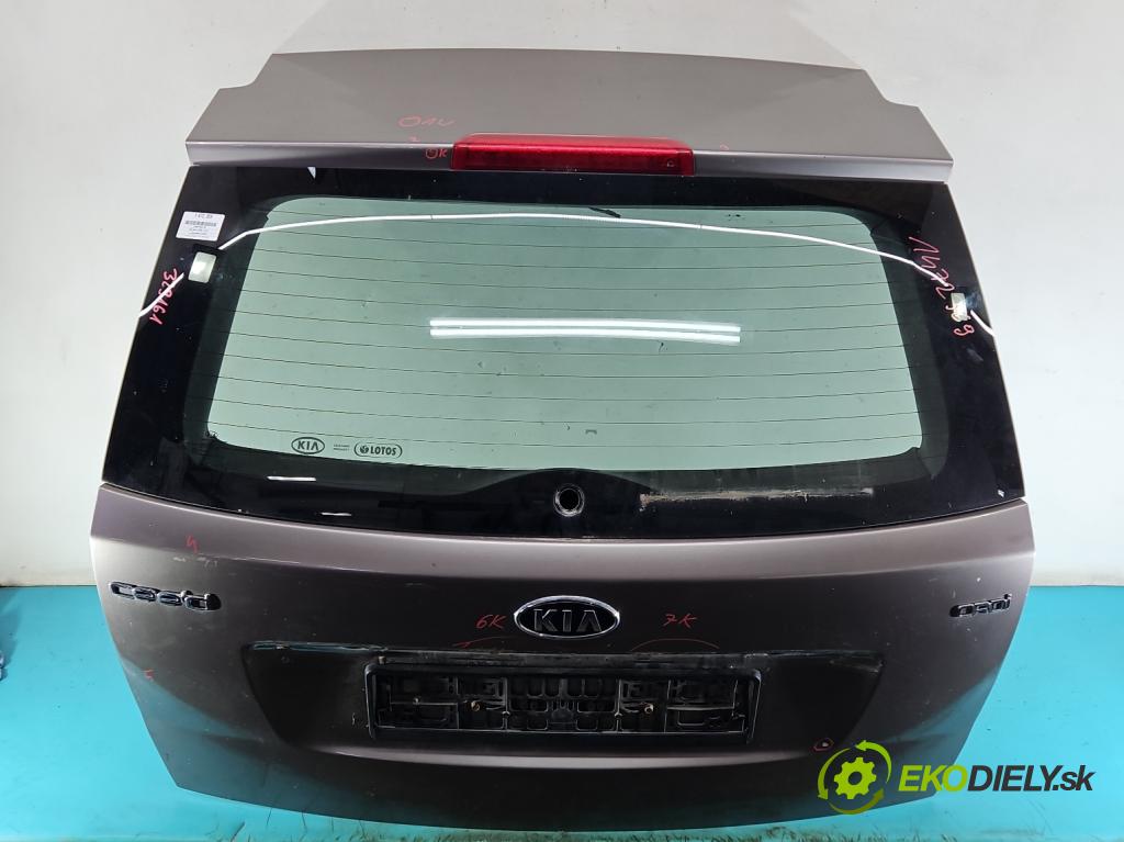Kia Ceed I 2006-2012 1.6 crdi 116 hp manual 85 kW 1582 cm3 5- zadní kufrové dveře  (Zadní kapota (kufr))