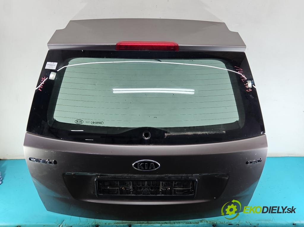 Kia Ceed I 2006-2012 1.6 crdi 116 hp manual 85 kW 1582 cm3 5- zadní kufrové dveře  (Zadní kapota (kufr))