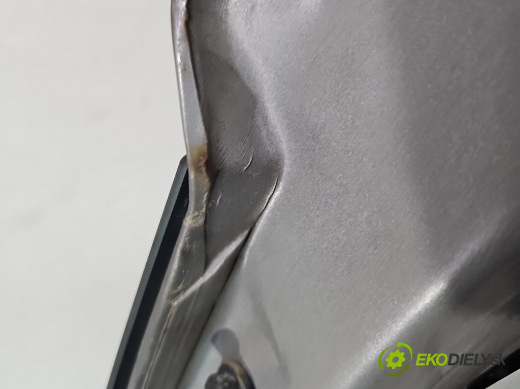 Kia Ceed I 2006-2012 1.6 crdi 116 hp manual 85 kW 1582 cm3 5- zadní kufrové dveře  (Zadní kapota (kufr))