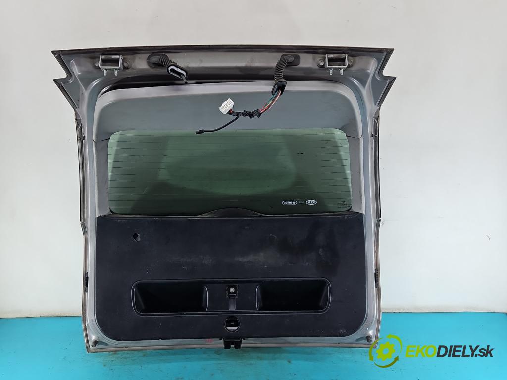 Kia Ceed I 2006-2012 1.6 crdi 116 hp manual 85 kW 1582 cm3 5- zadní kufrové dveře  (Zadní kapota (kufr))
