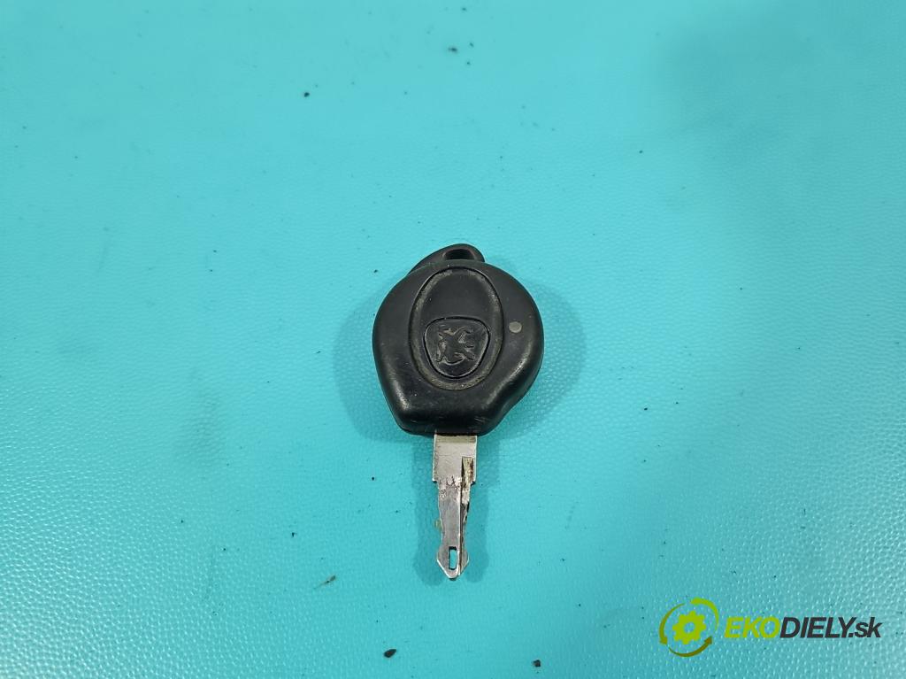 Peugeot 206 1.4 8V 75 HP manual 55 kW 1360 cm3 5- riadiaca jednotka motora 9643782480